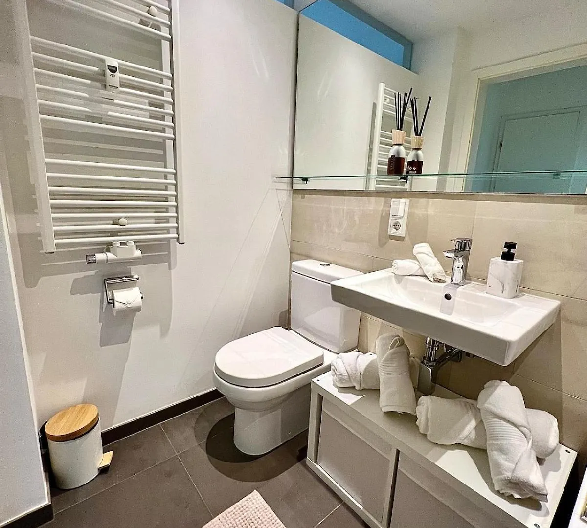 Apartamento Balkon Und Eleganz Duesseldorf Alemania